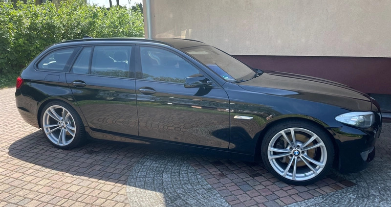 BMW Seria 5 cena 61900 przebieg: 257000, rok produkcji 2013 z Poznań małe 781